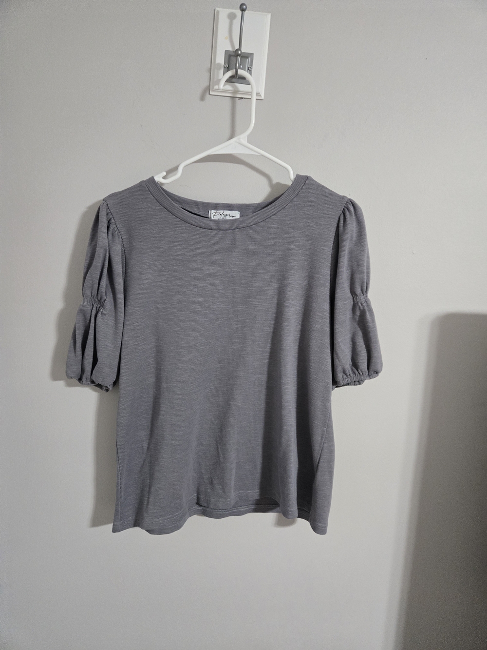 Polagram Gray Puff Sleeve Top